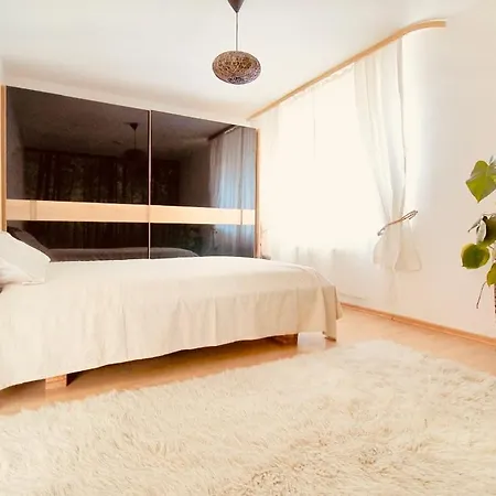 Zentrale Wohlfuehloase شقة دريسدن